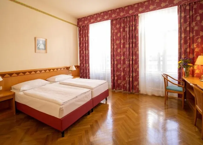 Готель Post 3*